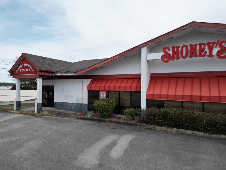 More Photos Of 880 S Jefferson Ave, Cookeville Restaurant For Sale