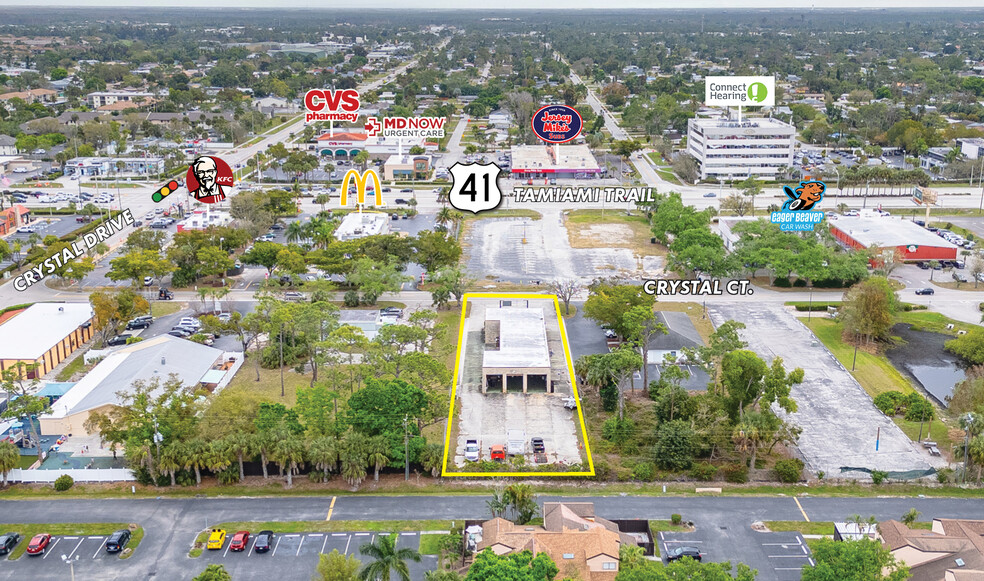 Primary Photo Of 8552 Crystal Ct, Fort Myers Auto Repair For Sale