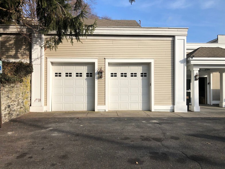 More Photos Of 96 Lexington Ave, Mount Kisco General Retail For Sale