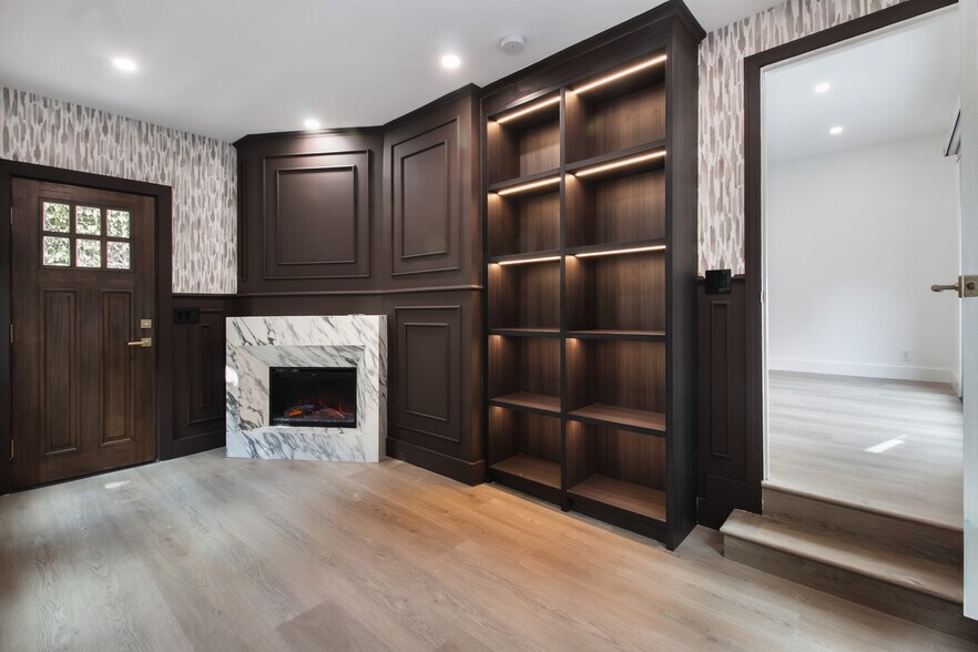 More Photos Of 1718-1726 N Vista St, Los Angeles Apartments For Sale