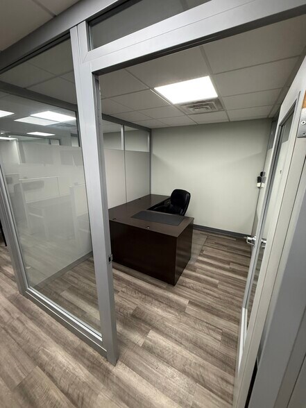 More Photos Of 309 Salina Rd, Sewell Light Distribution For Lease