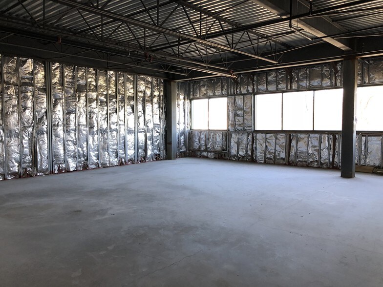 More Photos Of 192 Summerhill Rd, East Brunswick Office For Lease