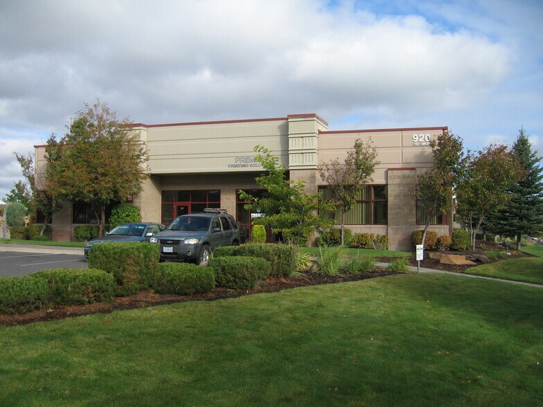 Primary Photo Of 920 SW Emkay Dr, Bend Office For Lease