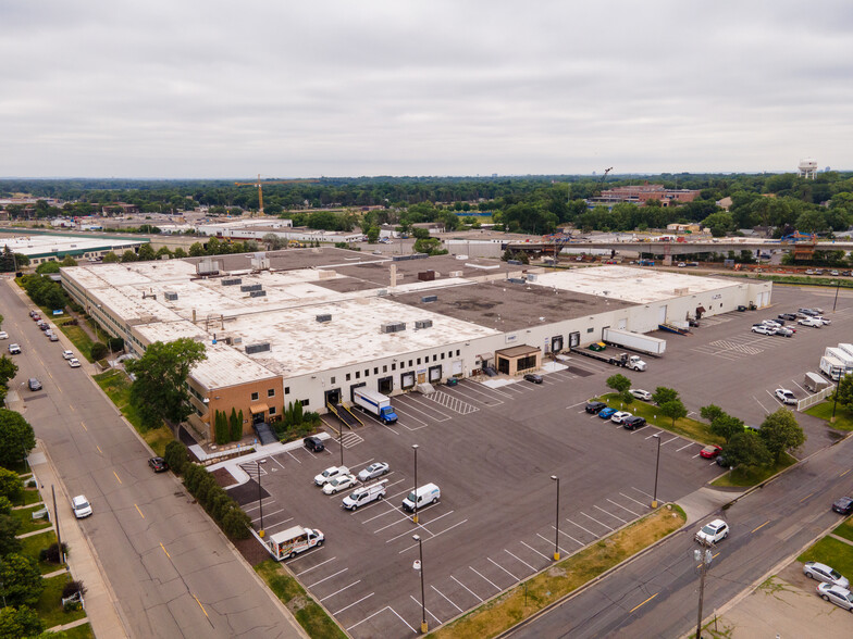 Primary Photo Of 175 Jackson Ave N, Hopkins Light Manufacturing For Lease