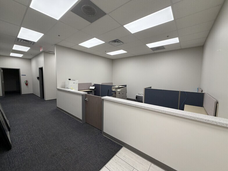 More Photos Of 9180 E 35th St, Wichita Warehouse For Lease