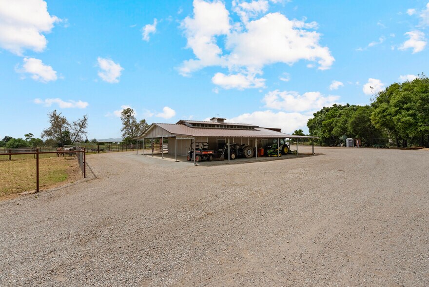 More Photos Of 804 Comstock Rd, Hollister Land For Sale