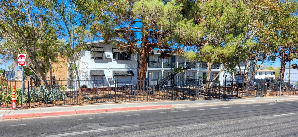 More Photos Of 1101 E Clark Ave, Las Vegas Apartments For Sale