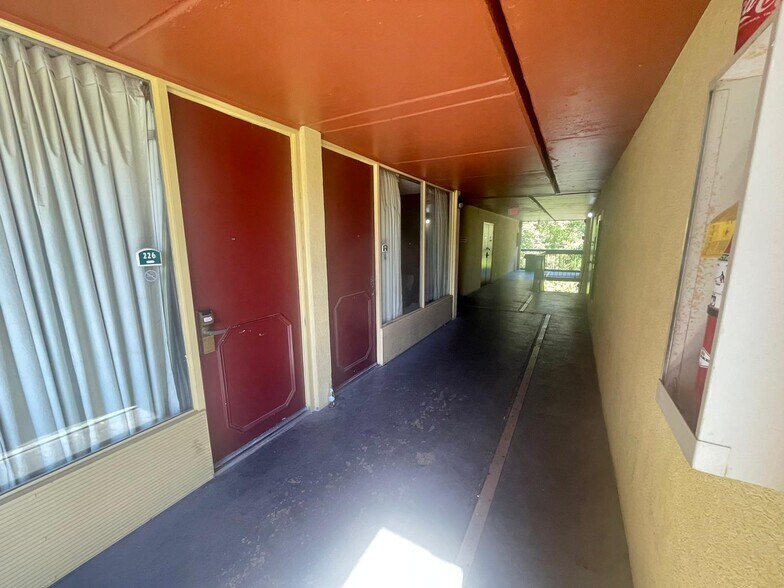 More Photos Of 1700 US-280, Phenix City Hotel For Sale