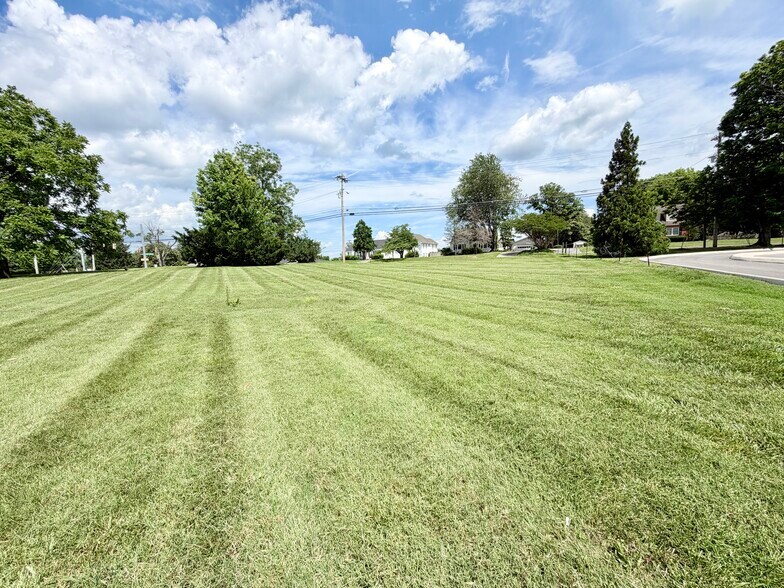 More Photos Of 107 Sandy Springs rd, Maryville Land For Sale