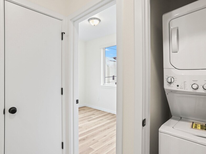 More Photos Of 4383 N Vancouver Ave, Portland Apartments For Sale