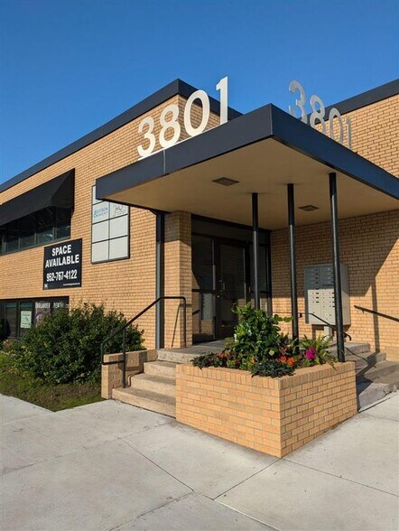 Primary Photo Of 3801 W 50th St, Minneapolis Medical For Lease