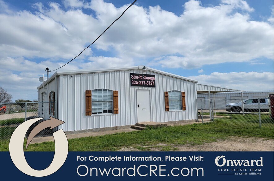 More Photos Of 605 Bosque, Whitney Self Storage For Sale