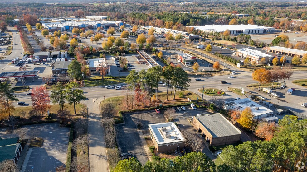 More Photos Of 117 Small Pine Dr, Raleigh Restaurant For Sale