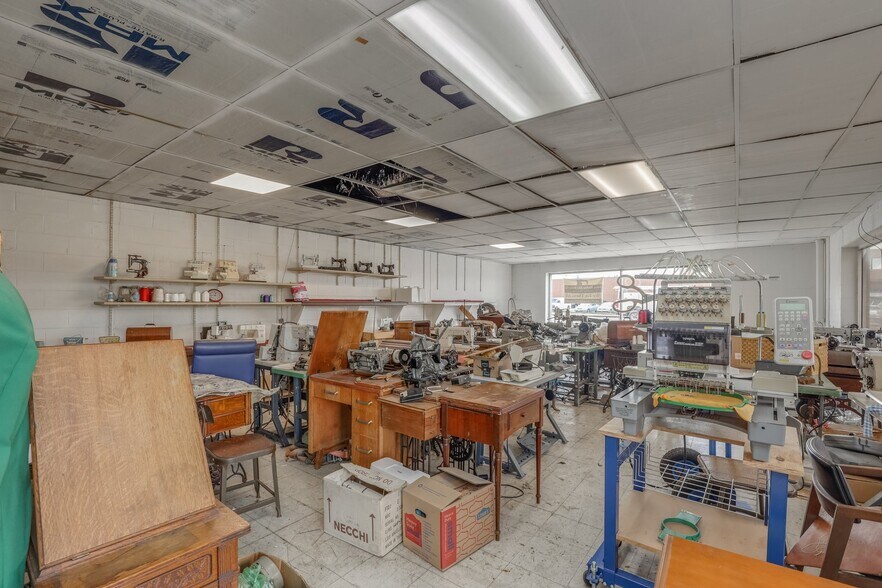 More Photos Of 3378 E Princess Anne Rd, Norfolk Storefront Retail Office For Sale