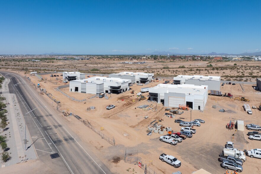 More Photos Of 7320 E Pecos Rd, Mesa Warehouse For Sale