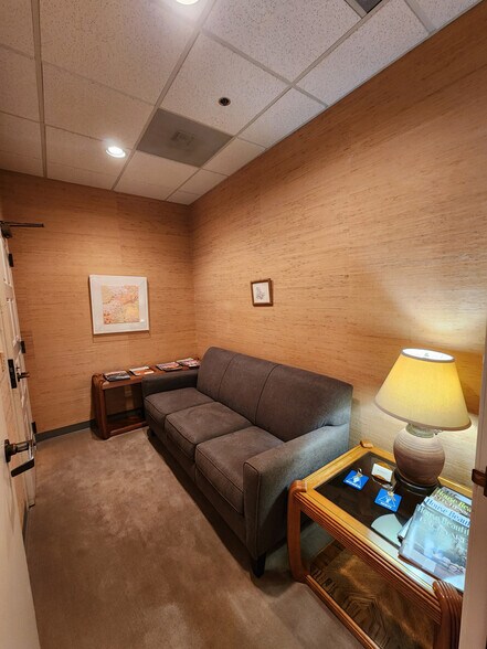 More Photos Of 1240 S Westlake Blvd, Westlake Village Medical For Sale