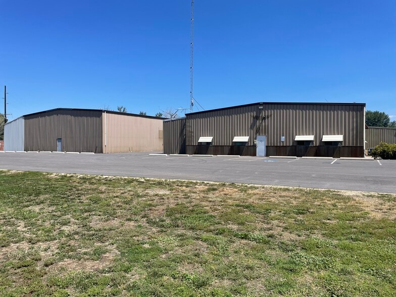 More Photos Of 132 Skalkaho Hwy, Hamilton Manufacturing For Lease