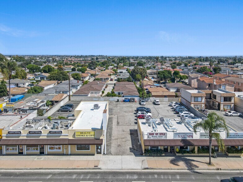 More Photos Of 1807 Pacific Coast Hwy, Lomita Freestanding For Sale
