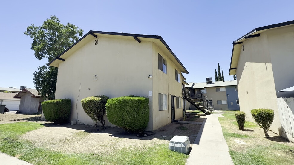 Primary Photo Of 475 N Manila Ave, Fresno Apartments For Sale