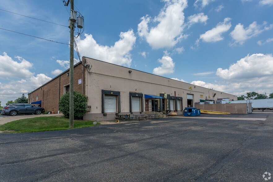 More Photos Of 7568-7584 Whipple Ave NW, Canton Warehouse For Sale