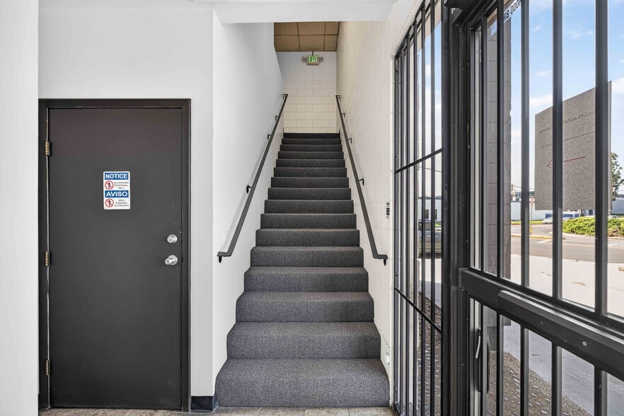 More Photos Of 12220 Rivera Rd, Whittier Warehouse For Lease