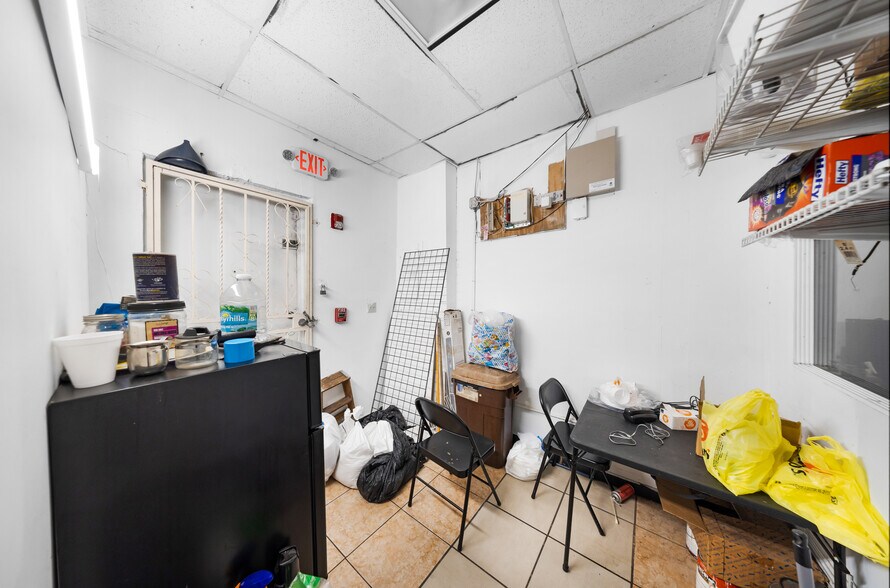 More Photos Of 1201-1223 W Flagler St, Miami Apartments For Lease