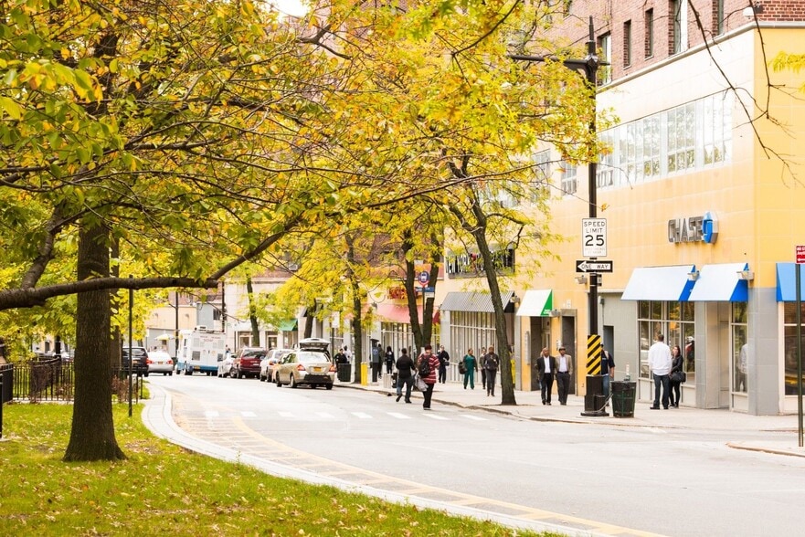 More Photos Of 1410-1491 Metropolitan Ave, Bronx Unknown For Lease