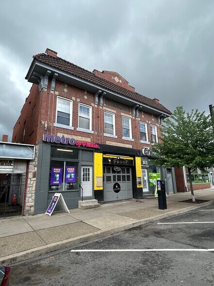 More Photos Of 732-734 Brookline Blvd, Pittsburgh Storefront Retail Residential For Sale