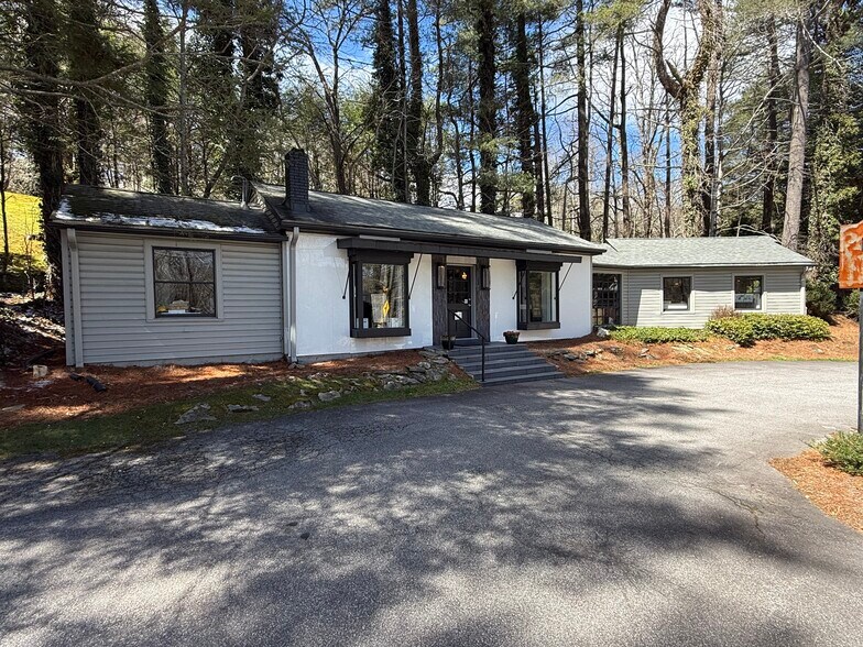 Primary Photo Of 2220 N 4th St, Highlands Freestanding For Lease
