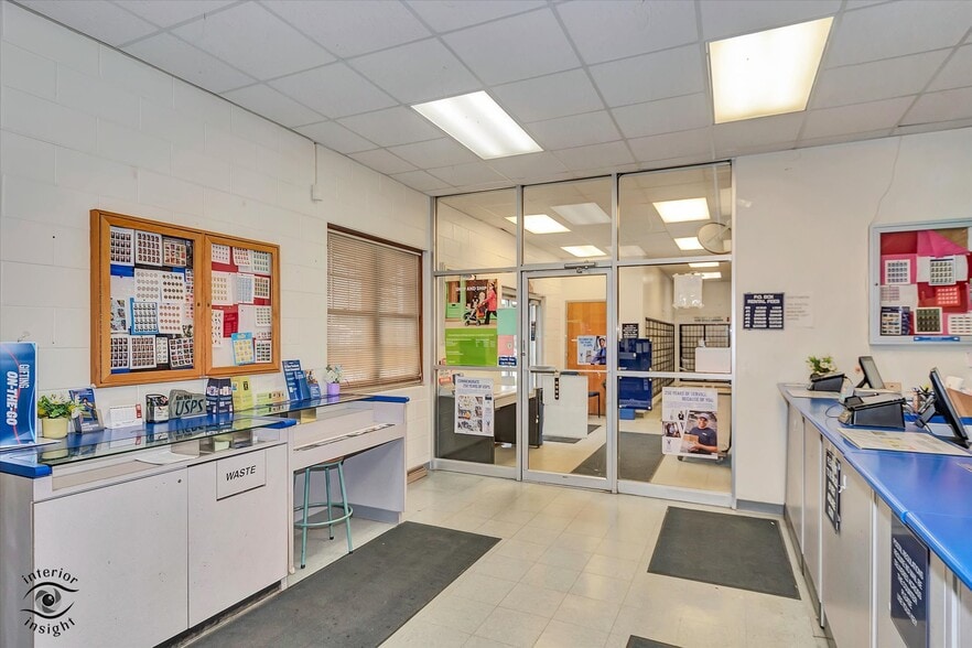 More Photos Of 26 S Madison St, Oswego Post Office For Sale