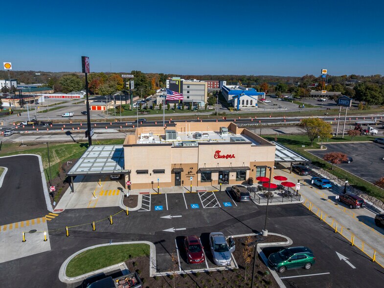 More Photos Of 5901 National Rd E, Richmond Restaurant For Sale