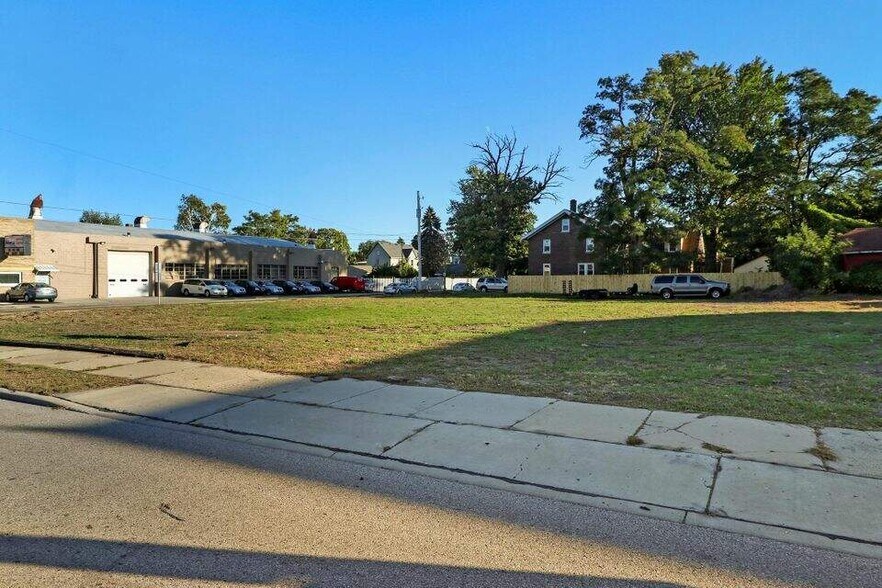 More Photos Of 1101 60th St, Kenosha Land For Sale
