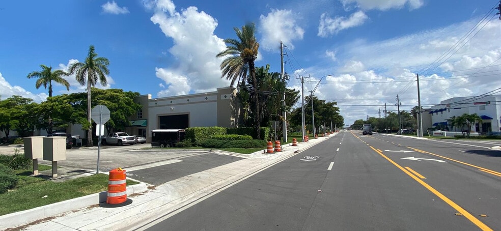 Primary Photo Of 3030-3050 NW 82nd Ave, Miami Showroom For Sale