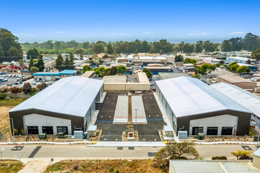 More Photos Of 938 Huston St, Grover Beach Warehouse For Sale