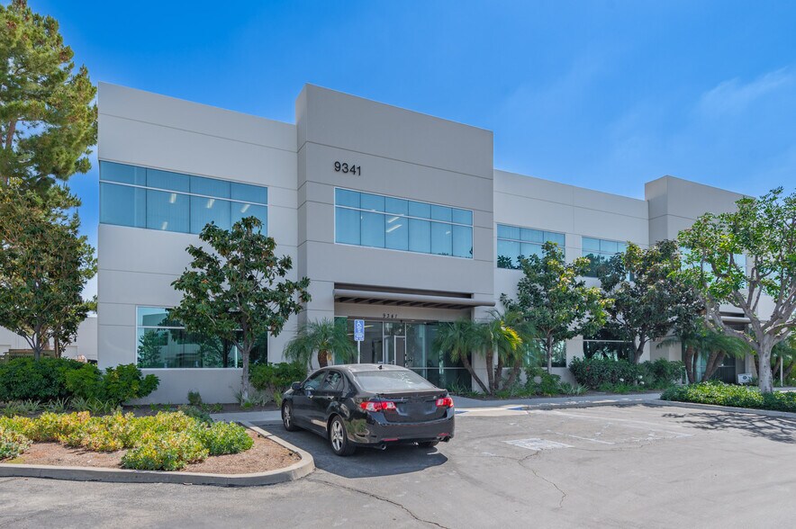 Primary Photo Of 9341 Irvine Blvd, Irvine Light Distribution For Lease