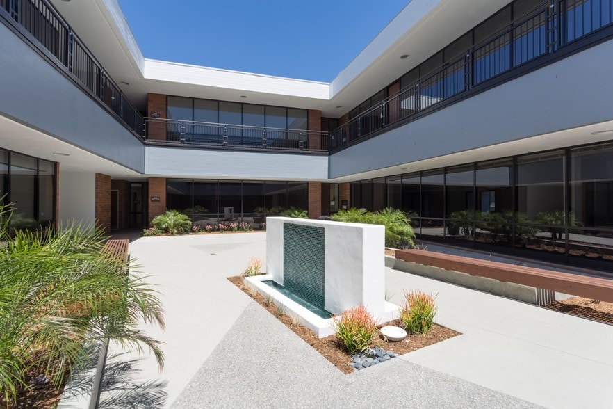 More Photos Of 23832 Rockfield Blvd, Lake Forest Medical For Lease