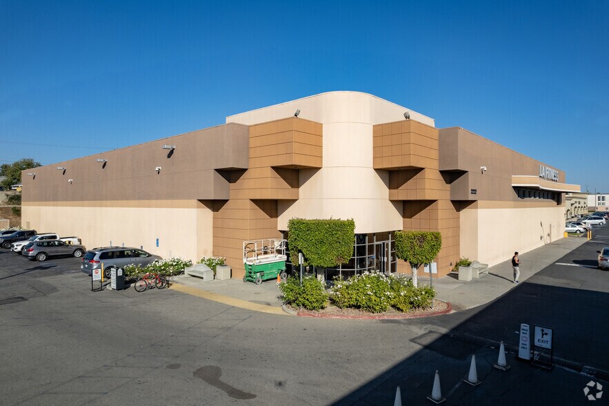 More Photos Of 2208-2222 W Beverly Blvd, Montebello Unknown For Lease