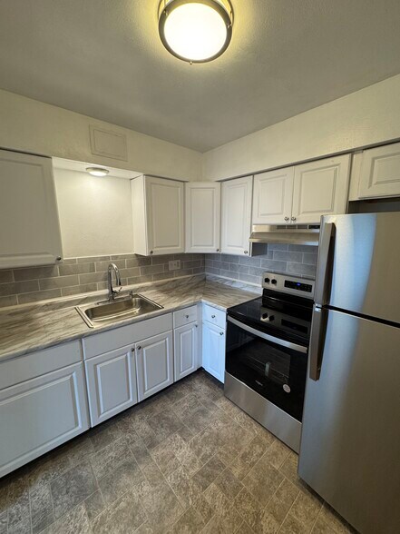 More Photos Of 579 Dawson Ave, Pittsburgh Apartments For Sale