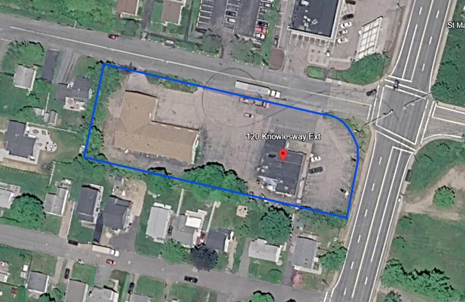 More Photos Of , Narragansett General Retail For Sale