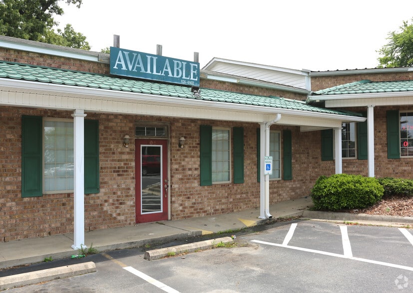 More Photos Of 100-108 Weatherly Sq, Ramseur Office For Sale