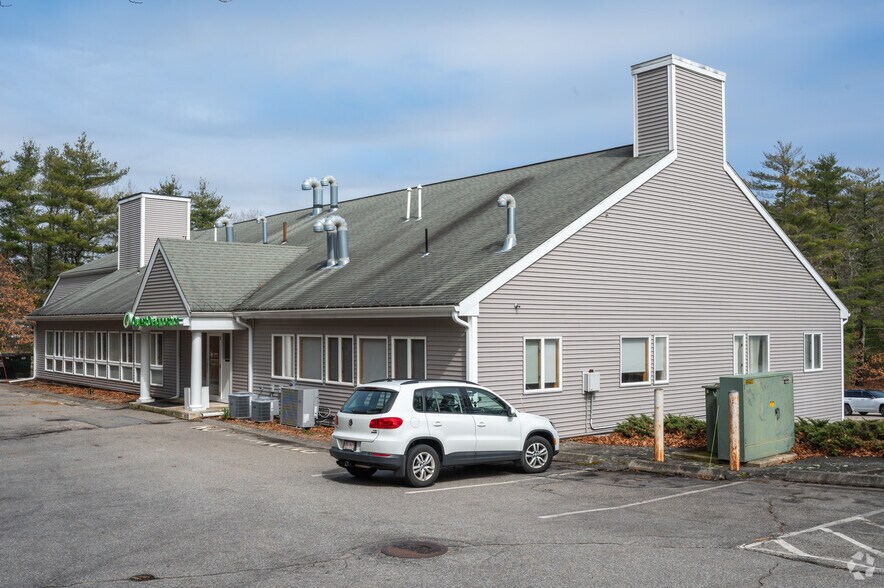 Primary Photo Of 68 N Main St, Carver Medical For Sale