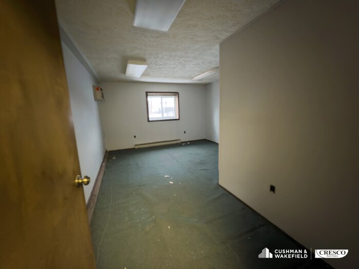 More Photos Of 1720 Fall St, Cleveland Manufacturing For Lease