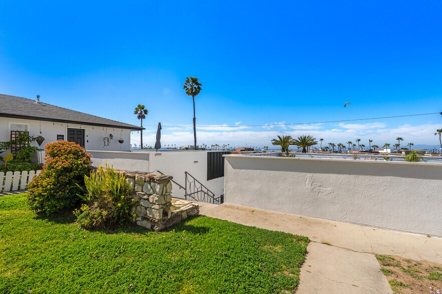 More Photos Of 124-128 Palos Verdes Blvd, Redondo Beach, Redondo Beach Apartments For Sale