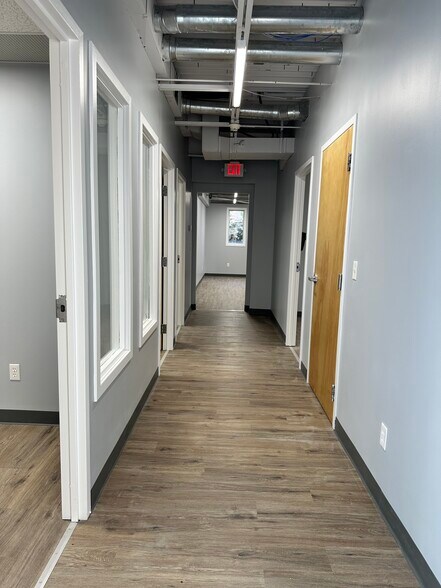 More Photos Of 53 Hancock St, Stratford Manufacturing For Lease