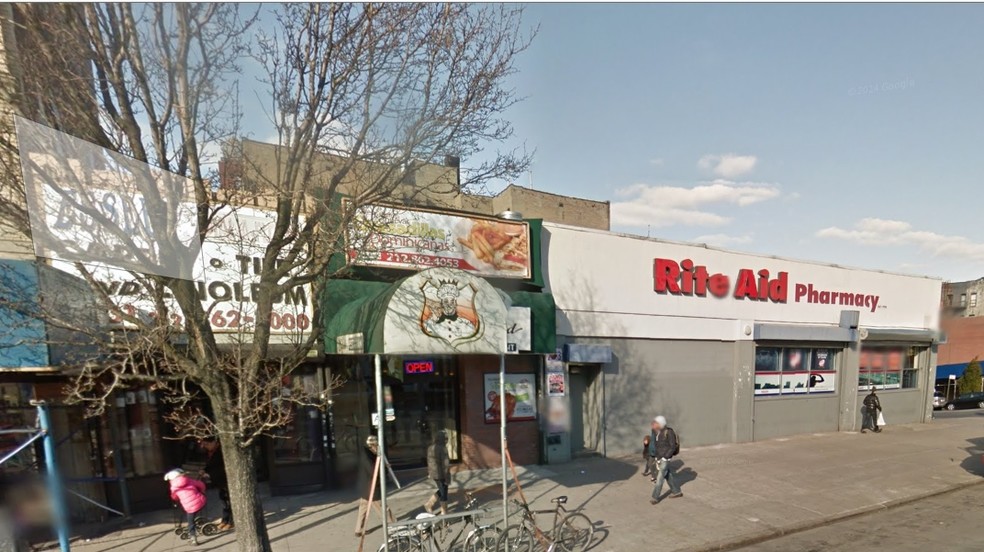 Primary Photo Of 3531-3539 Broadway, New York General Retail For Lease