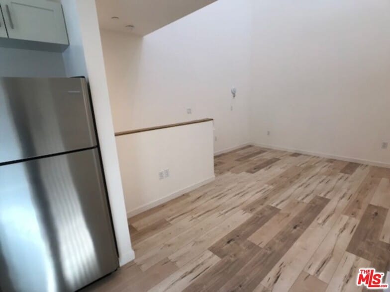 More Photos Of 517 N Harvard Blvd, Los Angeles Apartments For Sale