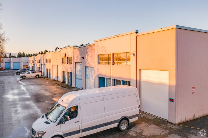 More Photos Of 1952 Kingsway Ave, Port Coquitlam Warehouse For Sale