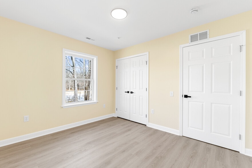 More Photos Of 1349 Yorktown Rd, Annapolis Assisted Living For Sale