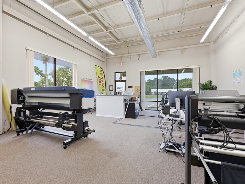 More Photos Of 4425 US Highway 1 S, Saint Augustine Light Distribution For Sale