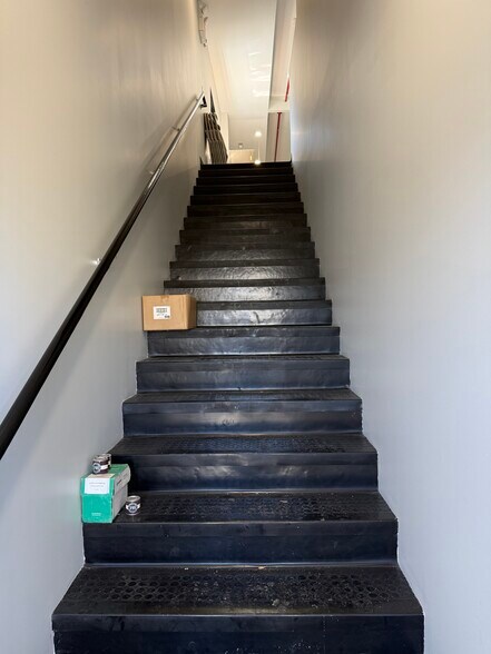 More Photos Of 586 Pleasant St, Watertown Light Distribution For Sale